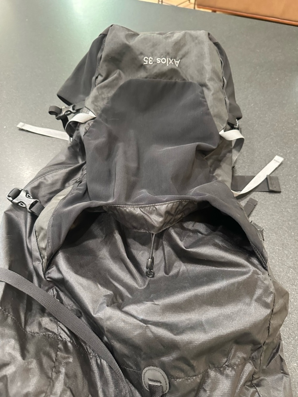 Arc'teryx Axios 35L Hiking Backpack - Black - Rare/Discontinued - Picture 11 of 13
